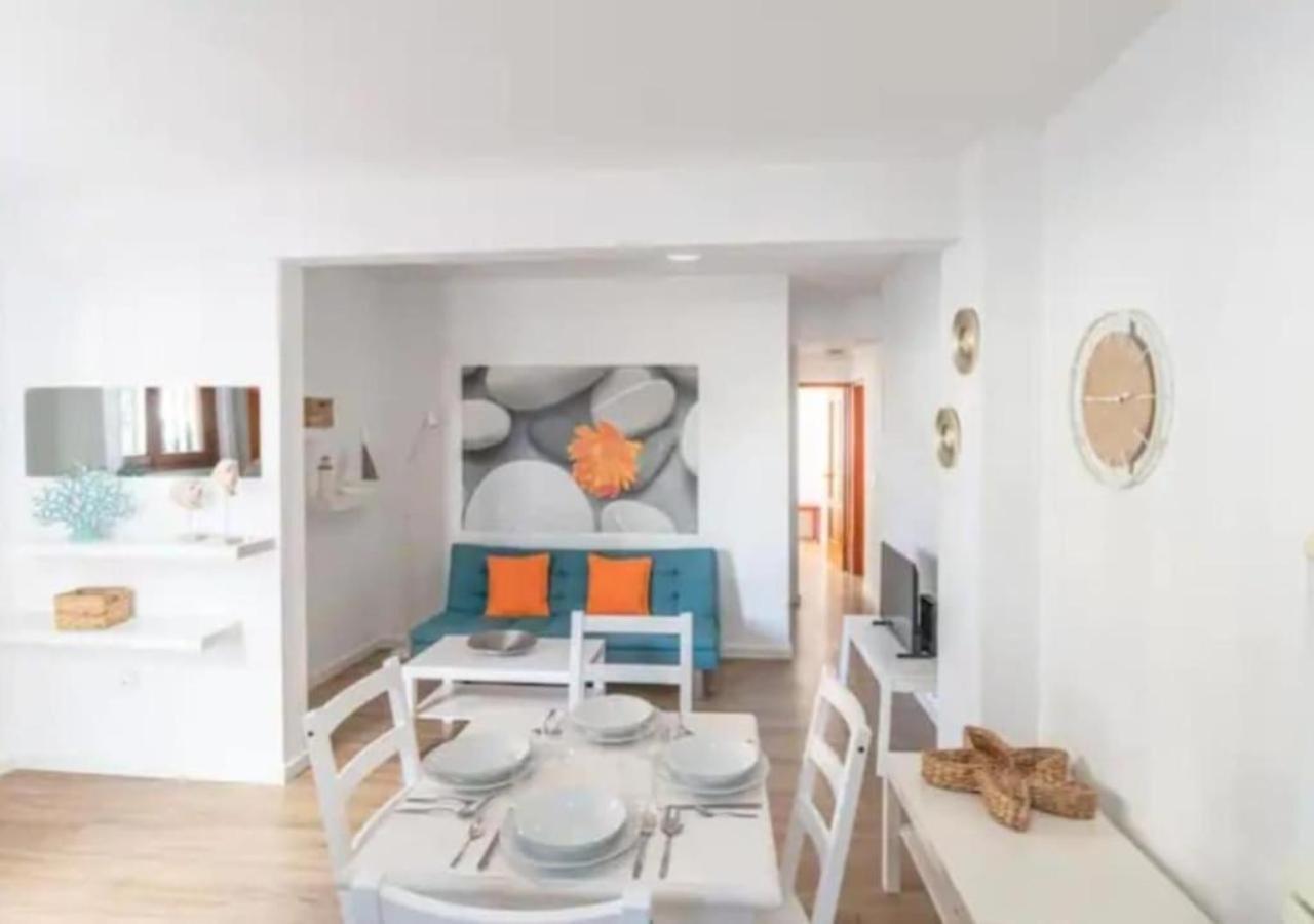 Central 2Bedroom 200M From Beach 칼라오살바헤 외부 사진