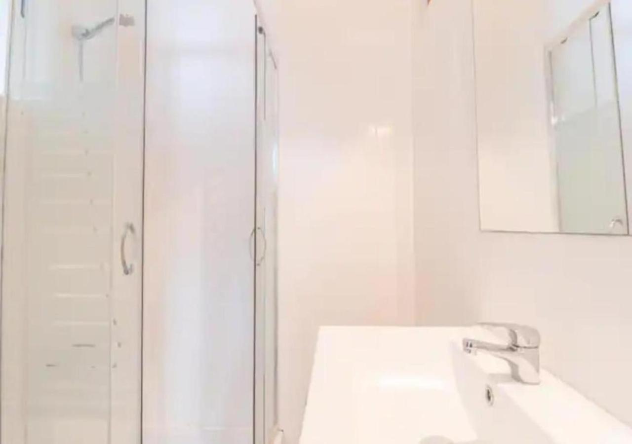 Central 2Bedroom 200M From Beach 칼라오살바헤 외부 사진